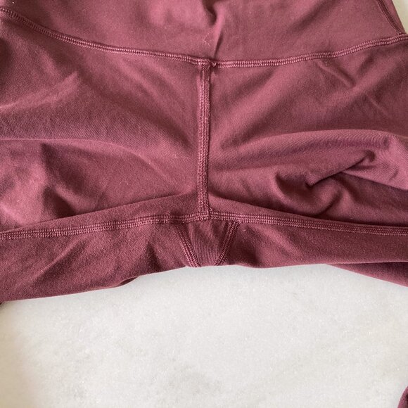 Like new! Lululemon Wunder Under Crop (Hi-Rise) Deep Luxe (burgundy maroon wine) - Picture 8 of 8